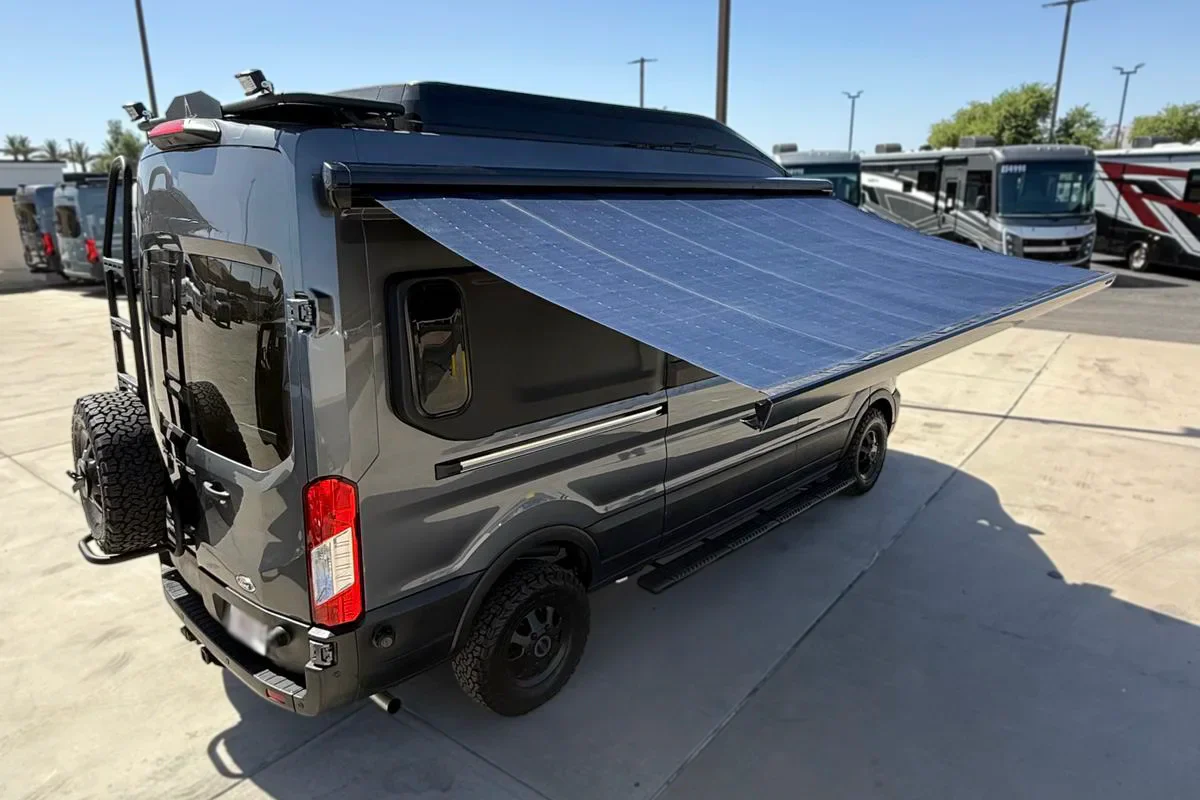 Girard GG750 Solar Awning - Image 3