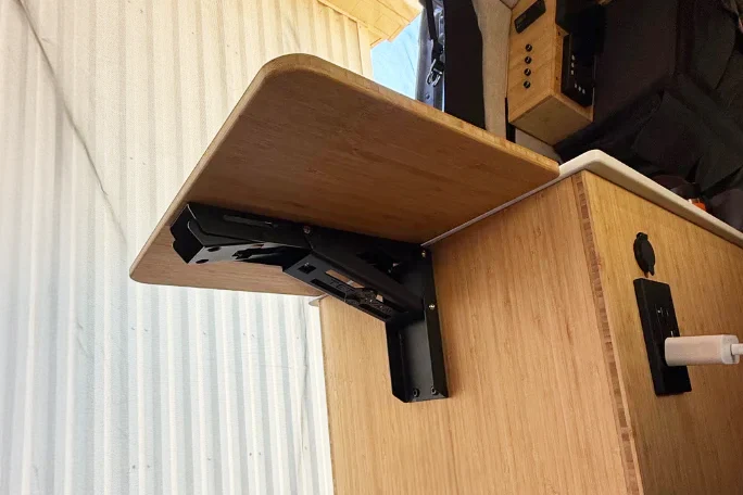 Heavy Duty Folding Bracket for Van Countertop Extensions - Image 3