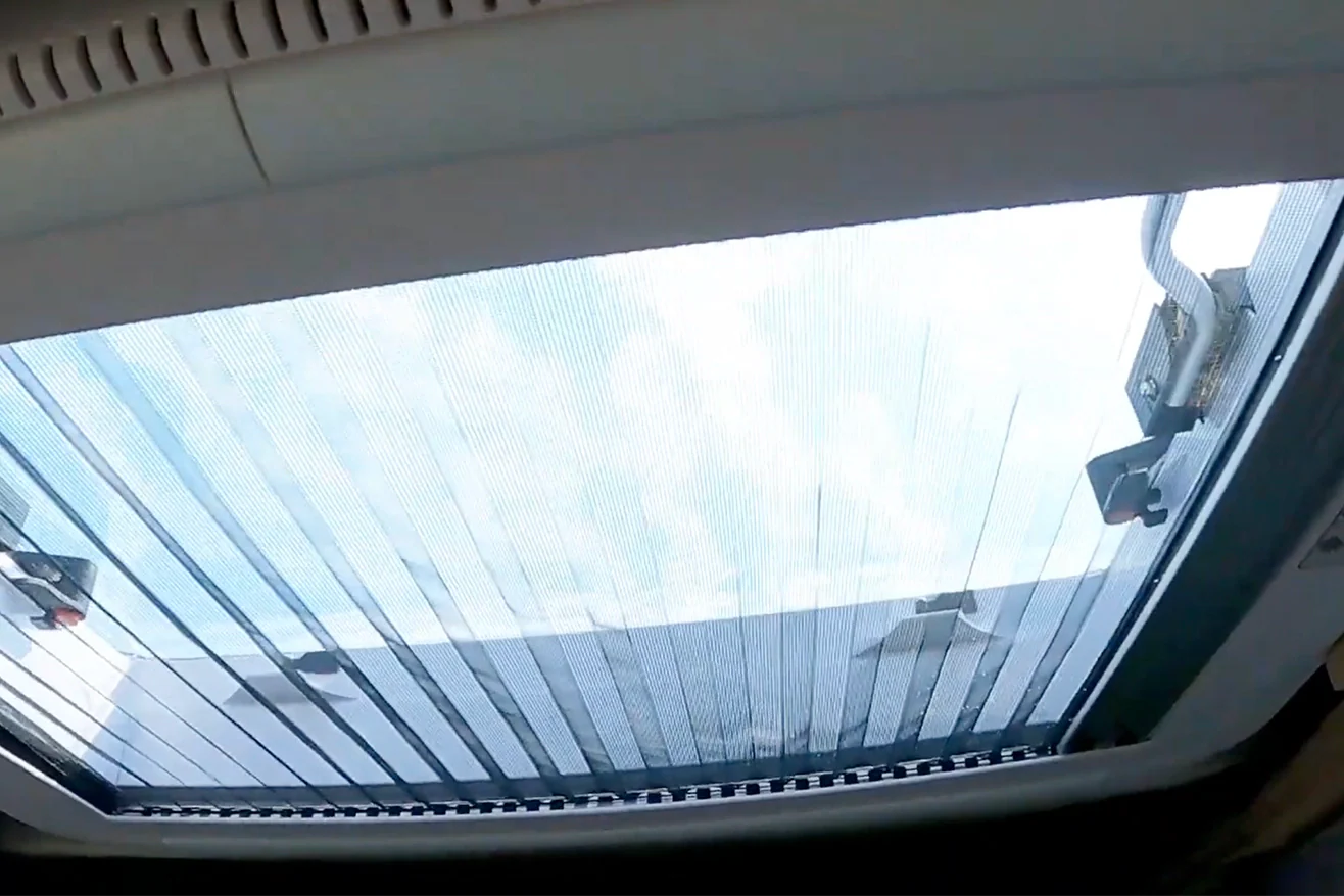 NomadicArk 700 x 500 Van and RV Skylight Roof Hatch with Blind and Bug Screen - Image 11