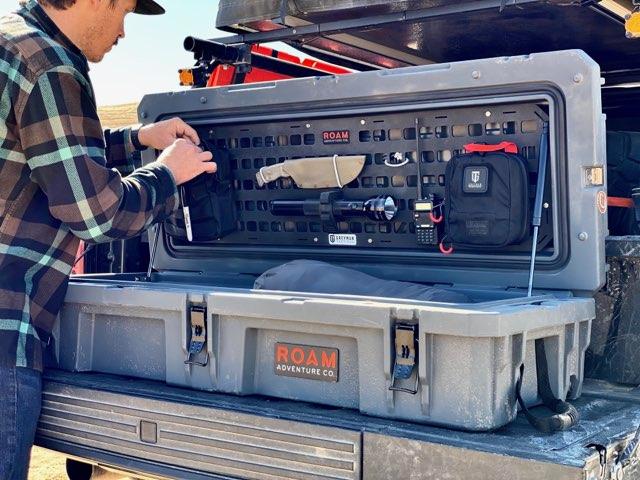 Roam 105L Rugged Case Molle Panel - Image 4