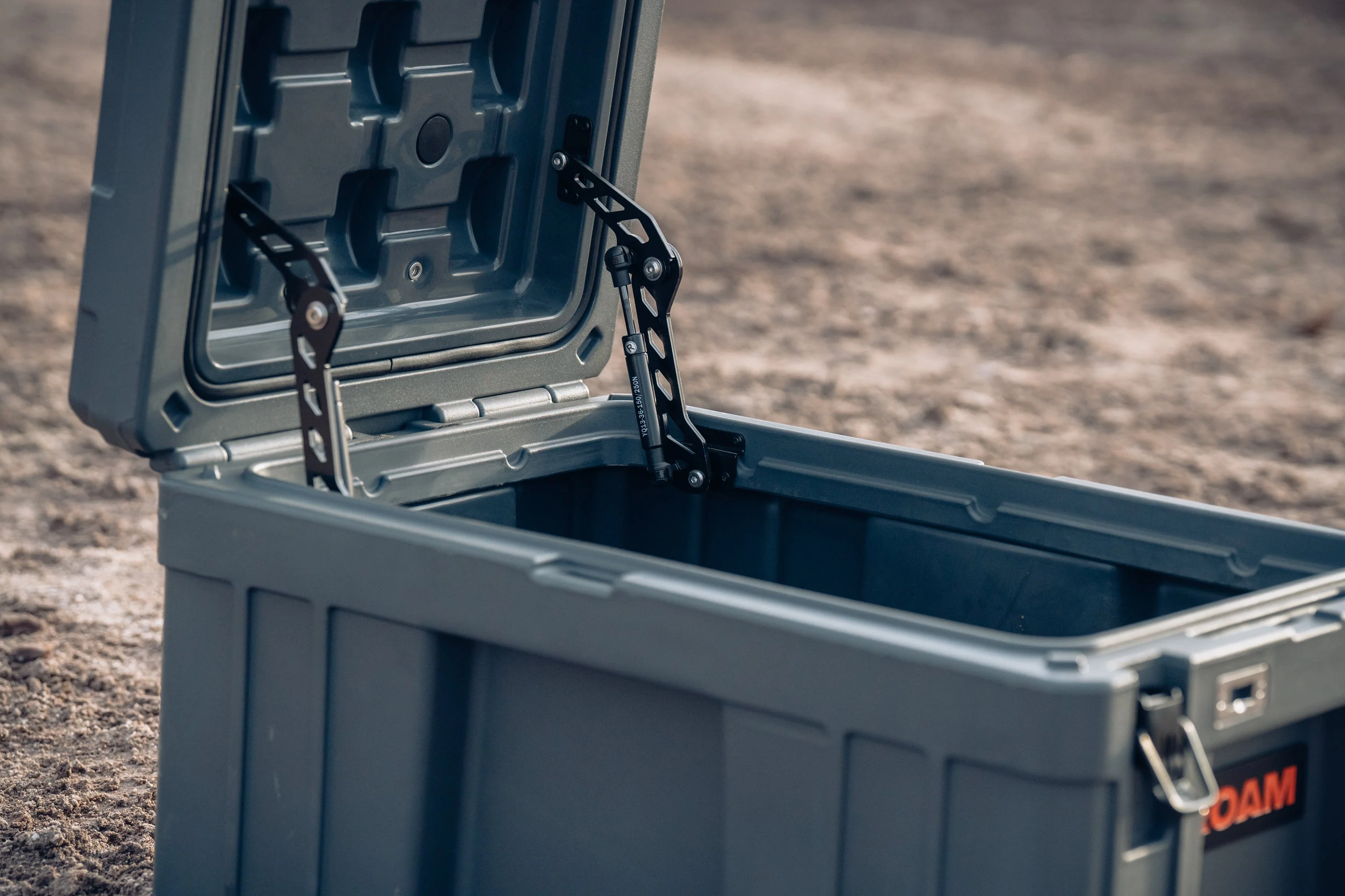 Roam 86L Rugged Case - Image 2